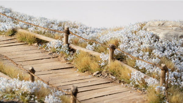 Light Blue Lilac Flowers - Gamers Grass
