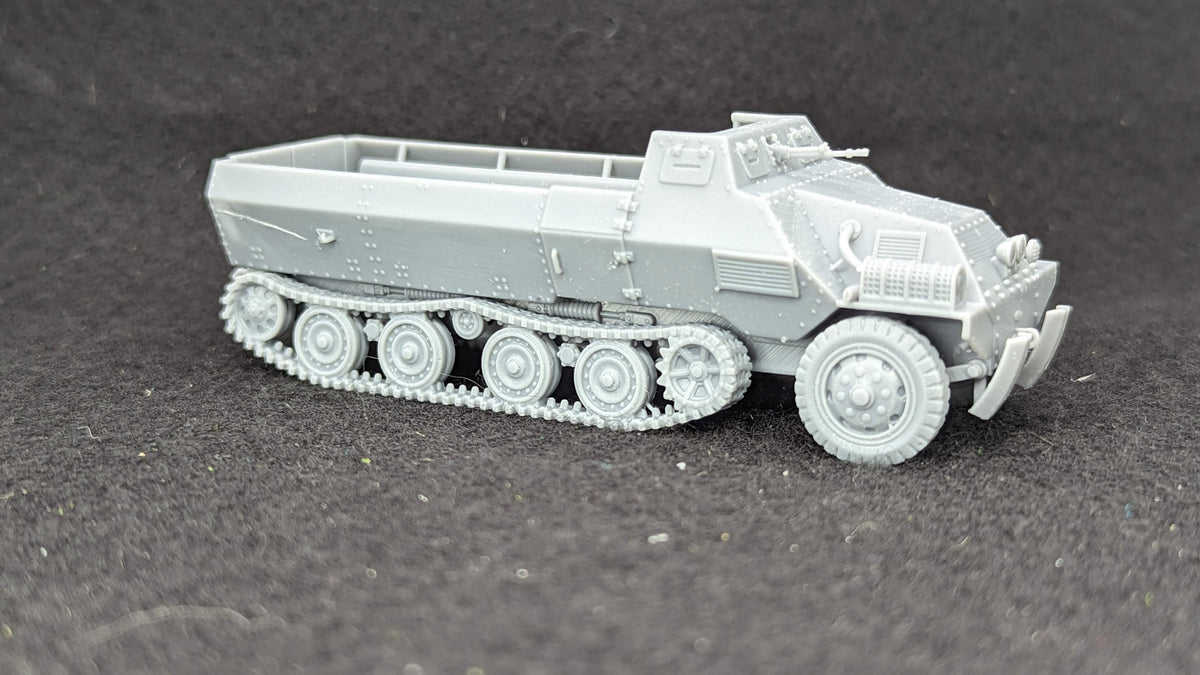 WW2 Type 1 Ho-Ha Half-Track – Dark Castle Terrain